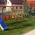 Prázdninový dům 365pam - Urocze Letniskowe Blisko Morza Bobolin